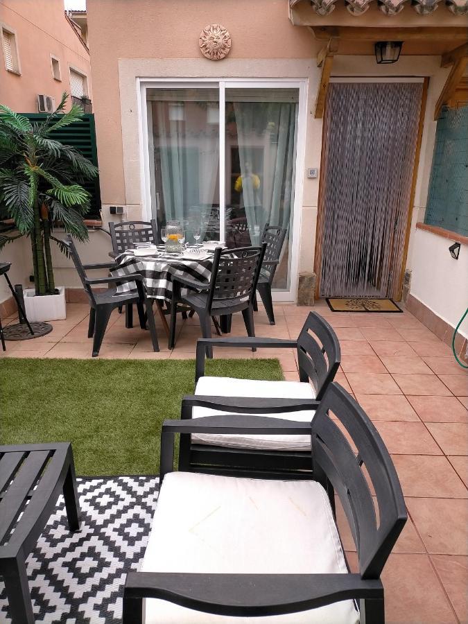 Vila Lydia Cambrils Kültér fotó